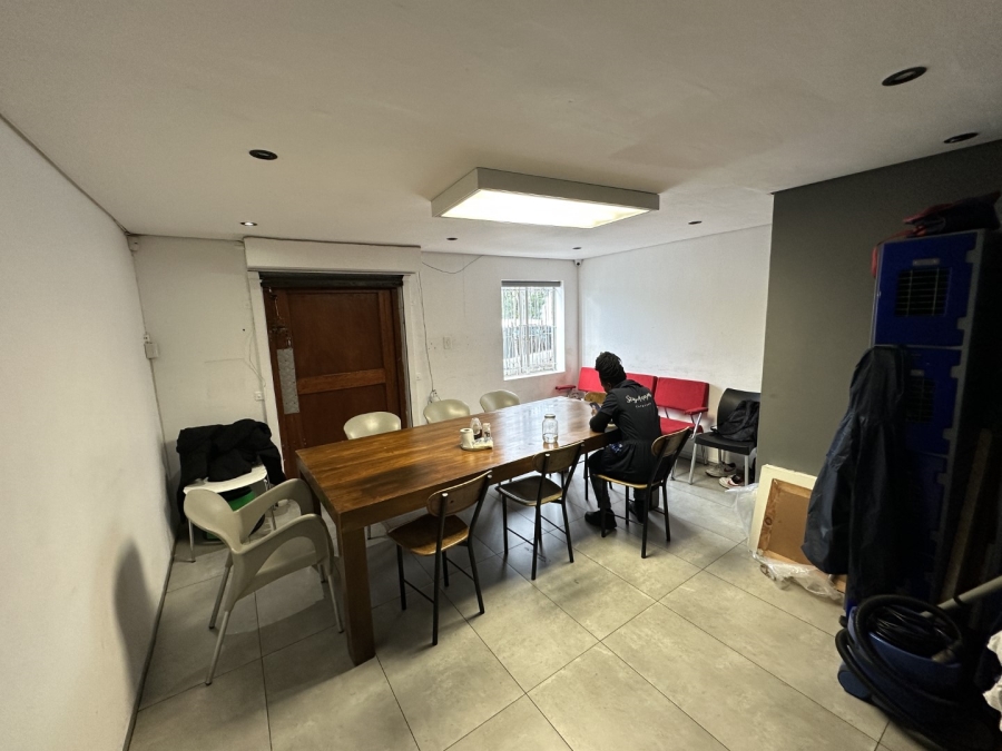 To Let Commercial Property for Rent in Woodstock Western Cape
